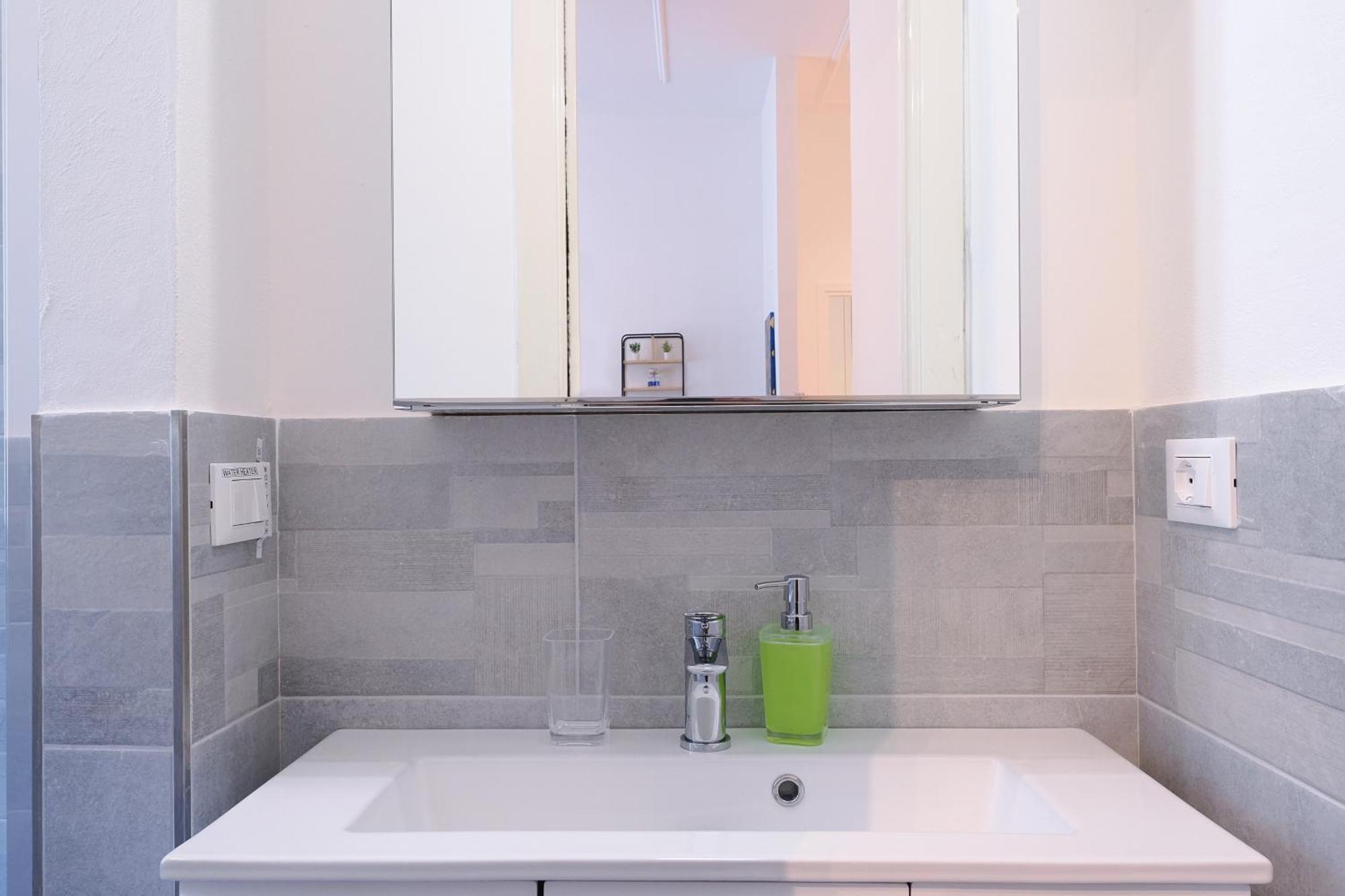 Primopiano - Promessi Sposi Apartment มิลาน ภายนอก รูปภาพ
