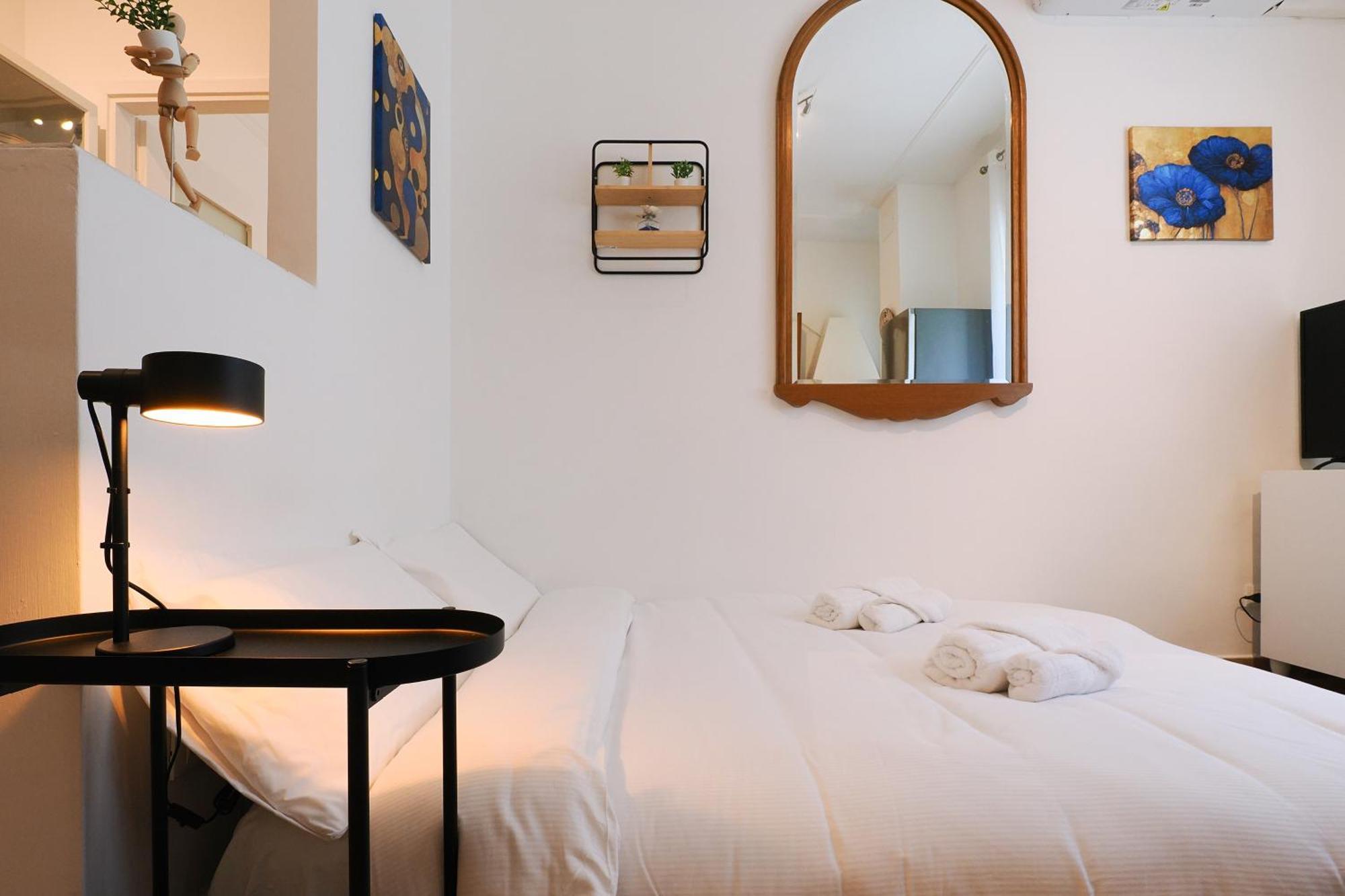 Primopiano - Promessi Sposi Apartment มิลาน ภายนอก รูปภาพ