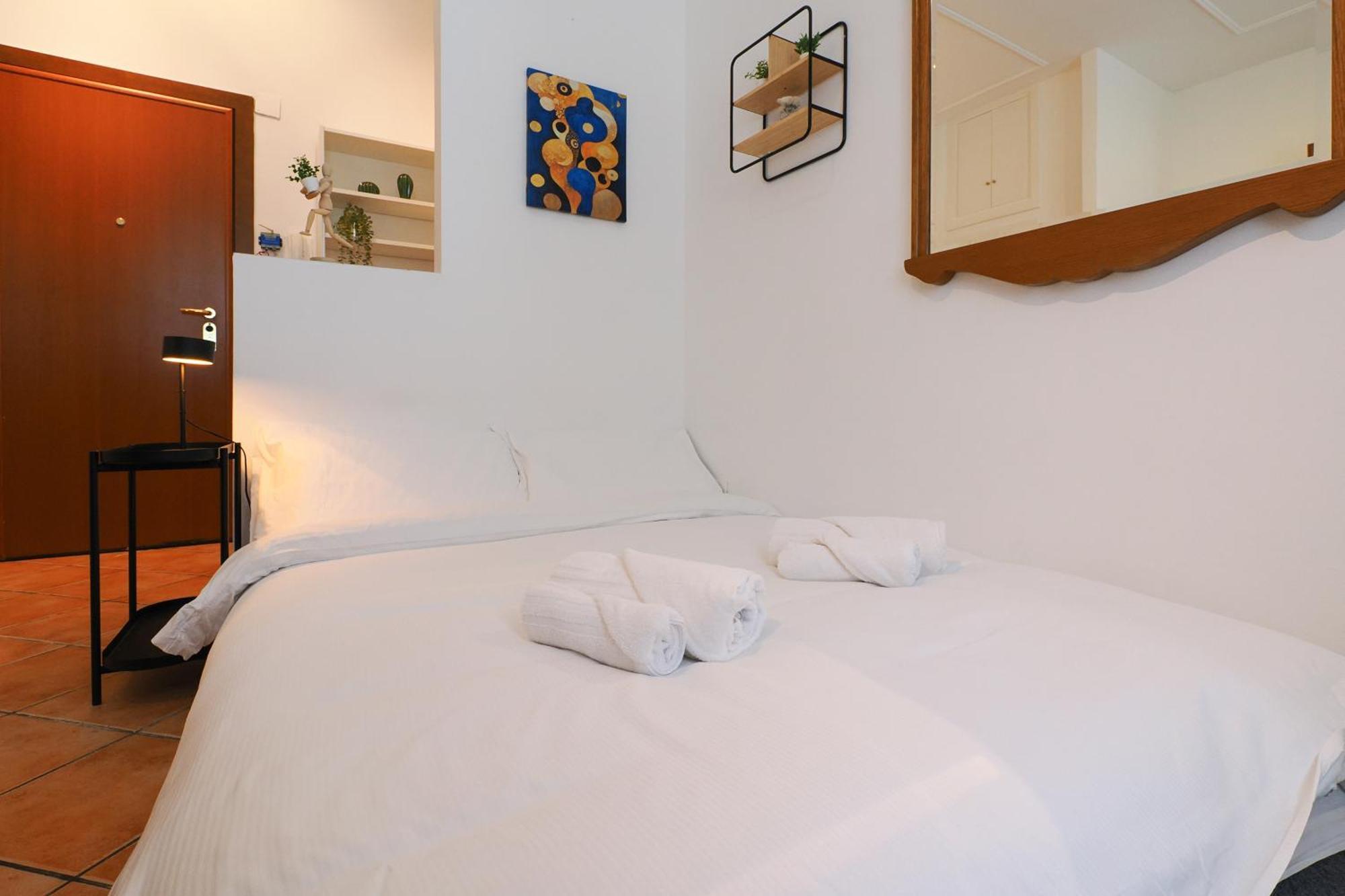 Primopiano - Promessi Sposi Apartment มิลาน ภายนอก รูปภาพ