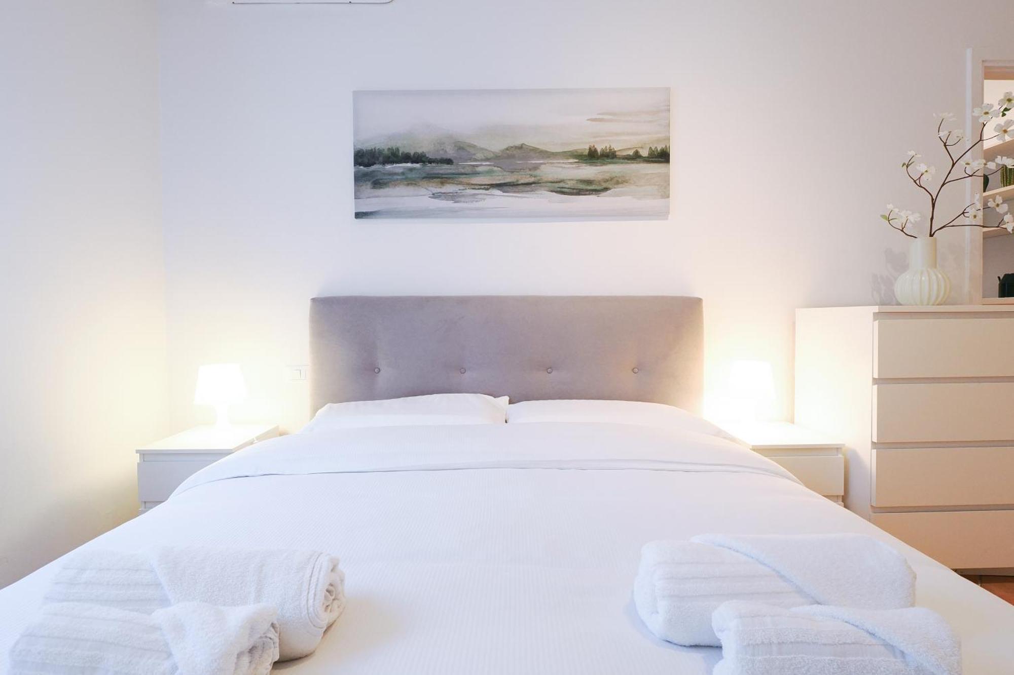 Primopiano - Promessi Sposi Apartment มิลาน ภายนอก รูปภาพ