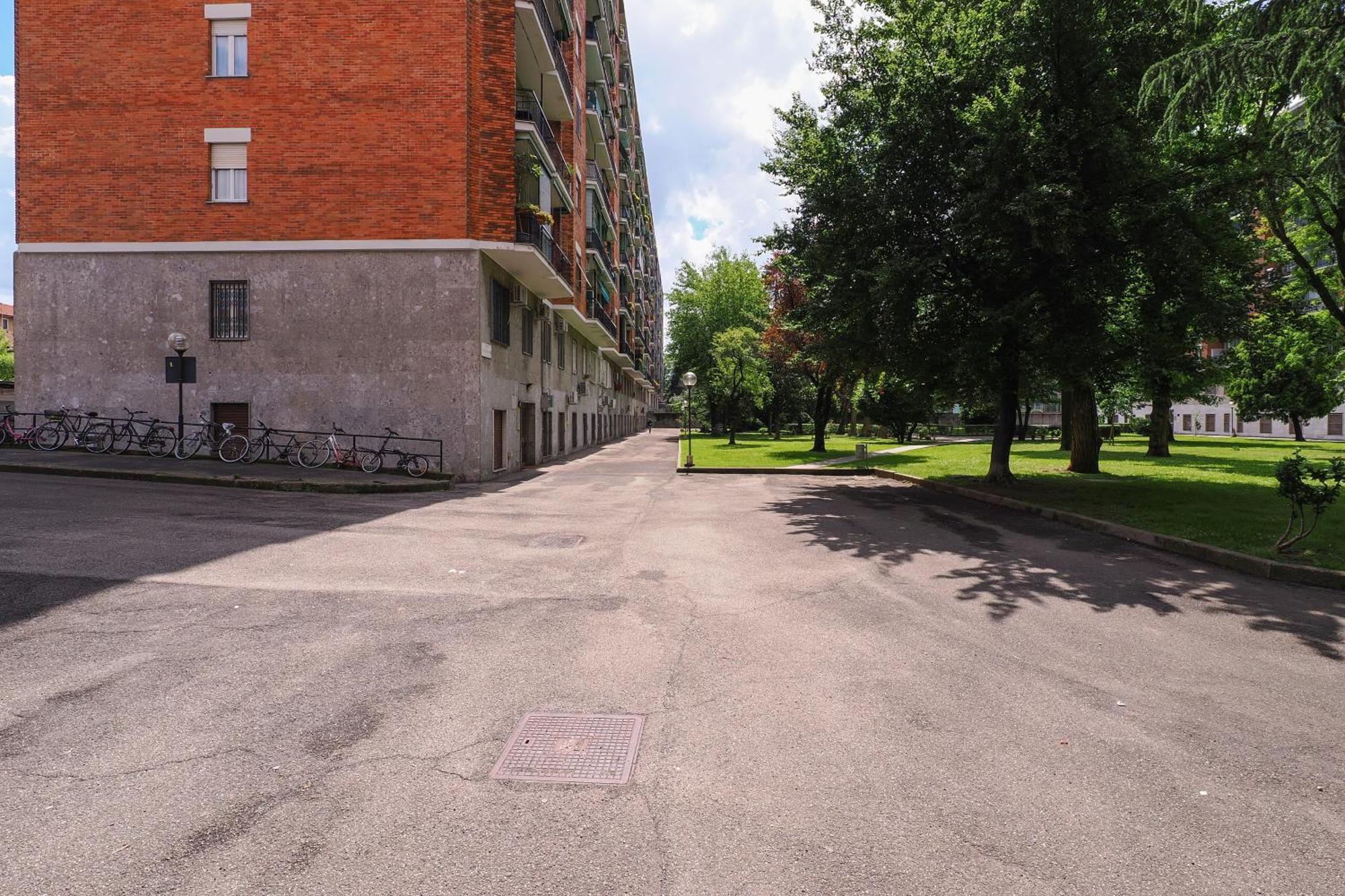 Primopiano - Promessi Sposi Apartment มิลาน ภายนอก รูปภาพ